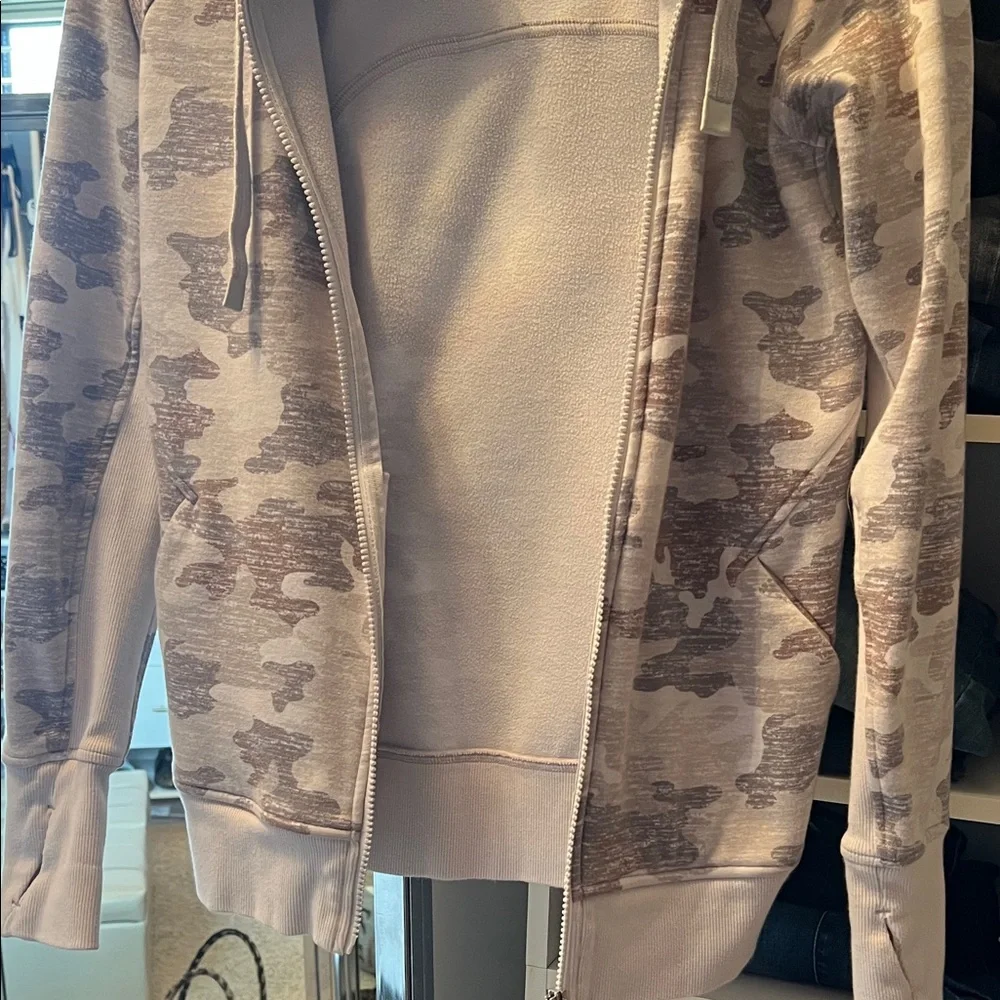 Athleta Gray Camo Hoodie - Picture 4 of 6